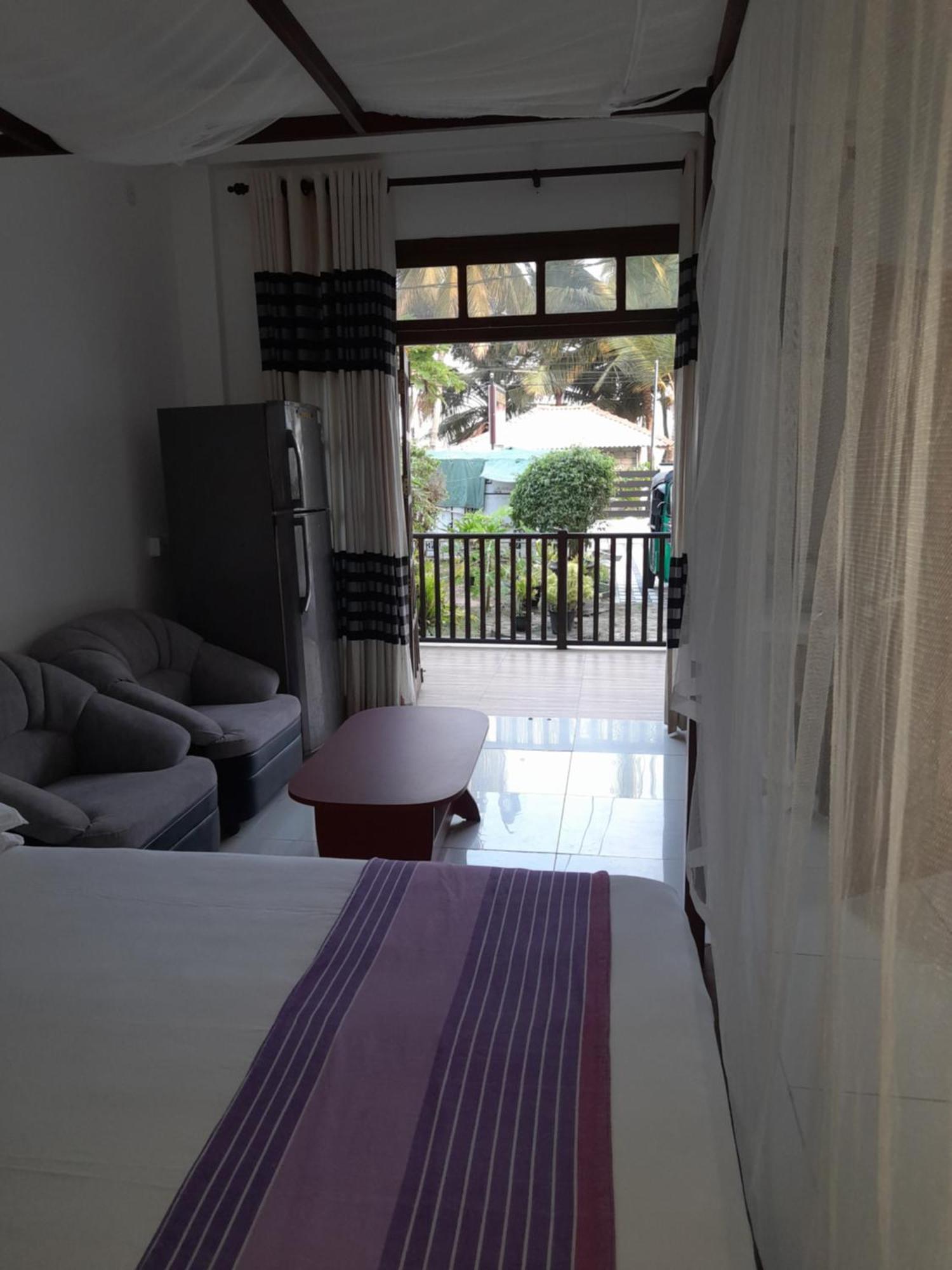 Shanika Beach Inn Tangalle Szoba fotó